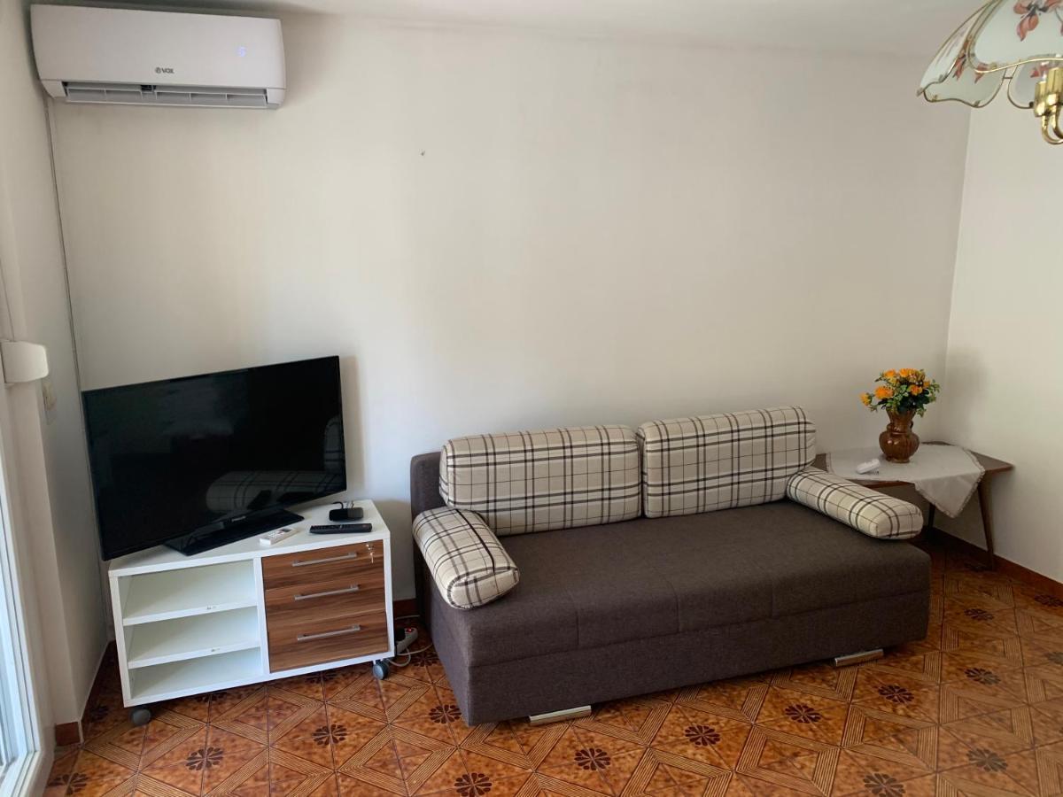 Apartments M&M Луция Экстерьер фото