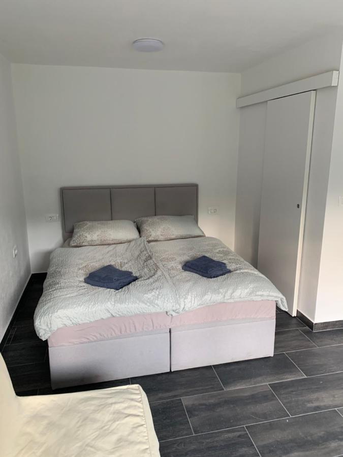 Apartments M&M Луция Экстерьер фото